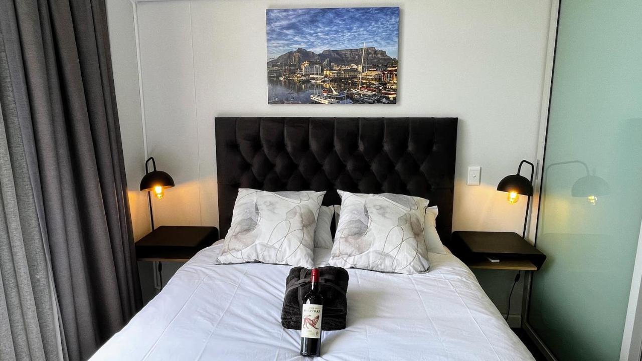Modern Luxury Studio With Breathtaking City Views - No Load Shedding Cape Town Eksteriør bilde