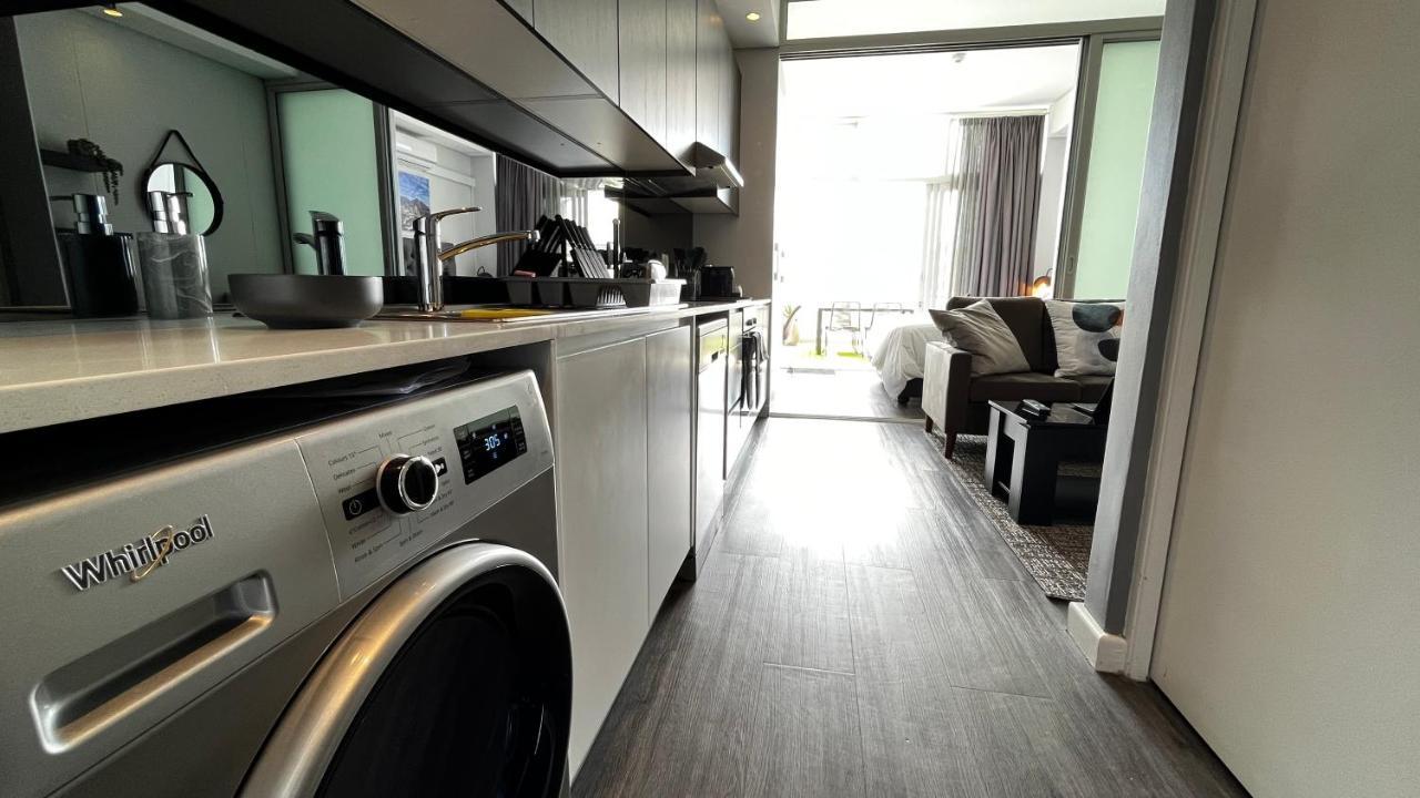 Modern Luxury Studio With Breathtaking City Views - No Load Shedding Cape Town Eksteriør bilde